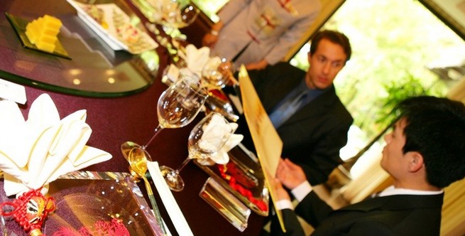 【中國餐桌禮儀大全,人人須知,值得收藏】 【中國餐桌禮儀大全,人人須知,值得收藏】