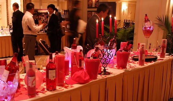 【中國餐桌禮儀大全,人人須知,值得收藏】 【中國餐桌禮儀大全,人人須知,值得收藏】