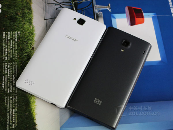 小米降價讓華為難堪,智能機大戰(zhàn)血流成河